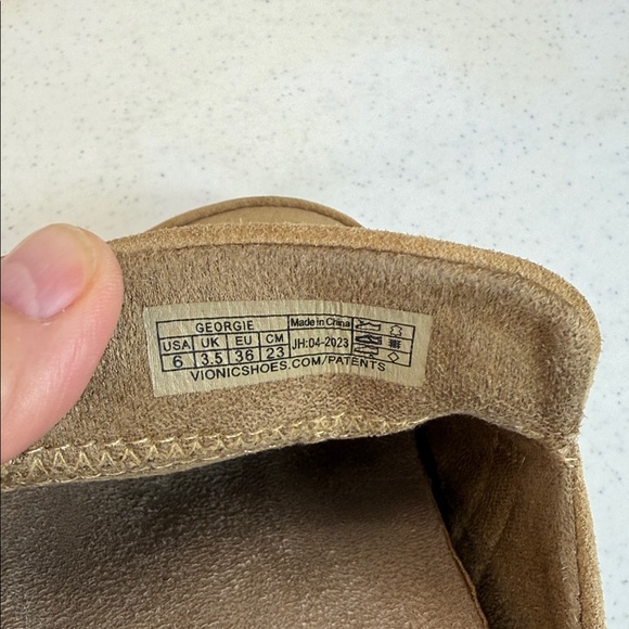 Vionic Georgie Suede Chain-Trim Mules in Tan Size 6 - Picture 8 of 9